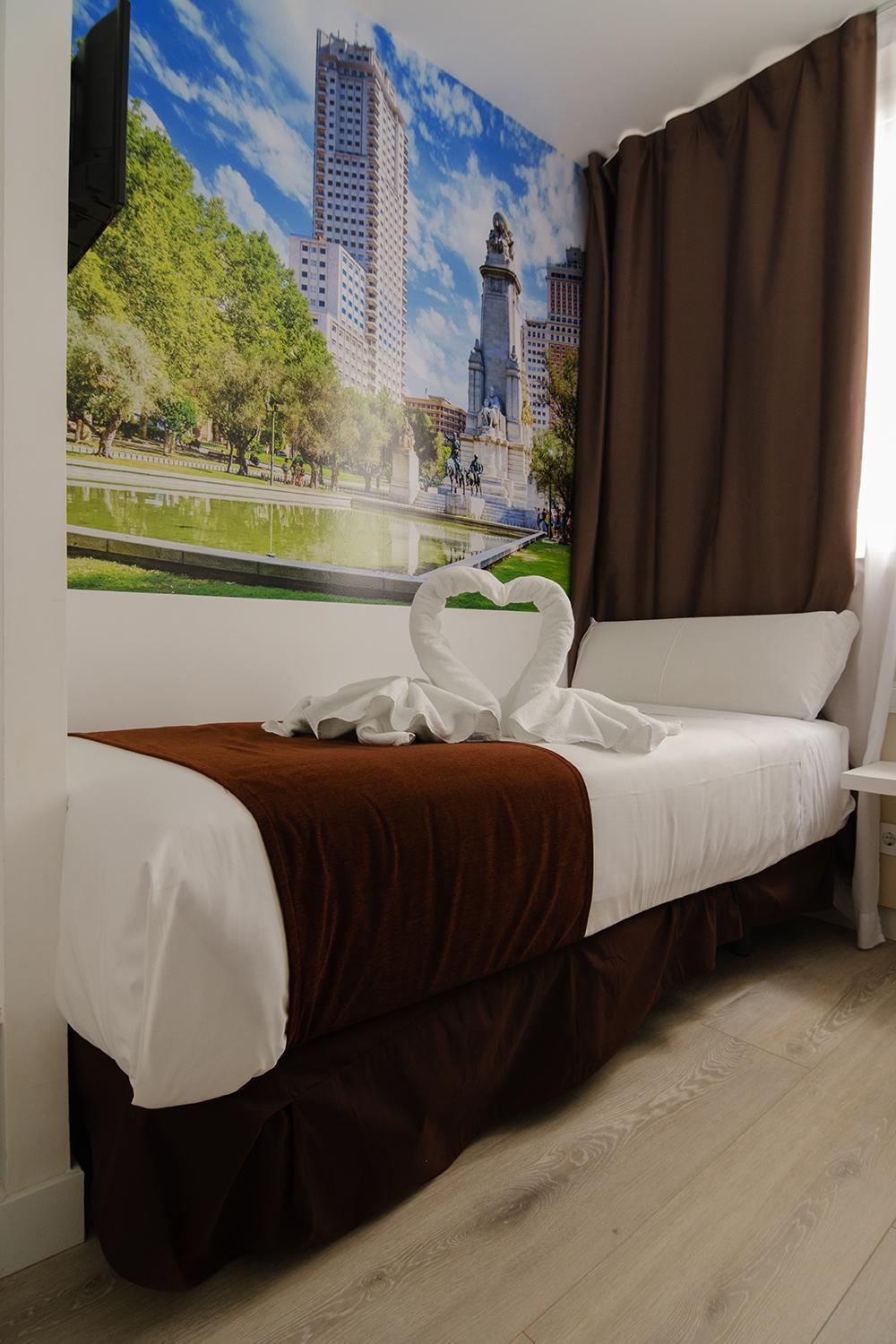 Hotel Bestprice Alegria Madrid Kültér fotó